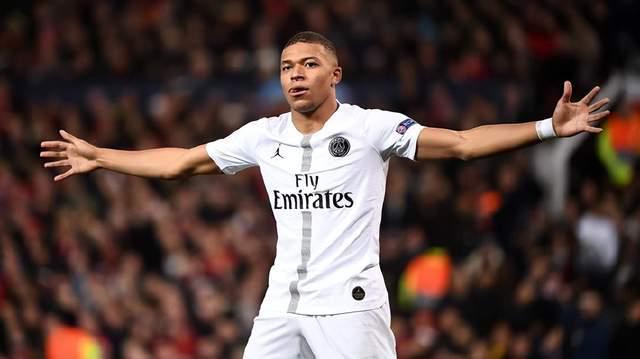 足球不是算术，是博弈（足球重在博弈，不在算术）