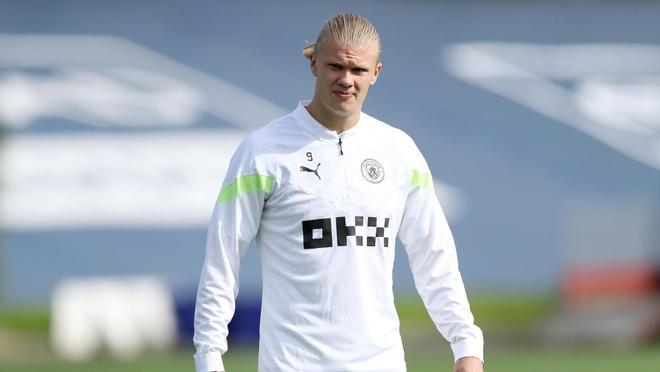 踢球者：拜仁正密切关注格里马尔多，希望其替代格雷罗（踢球者：拜仁锁定格里马尔多，计划让其接班格雷罗）